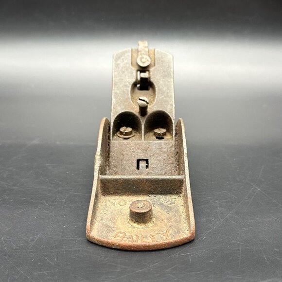 Antique Bailey No 4 Wood Plane Smoothing Hand Tool Manual Rustic 1910 READ - Picture 5 of 13